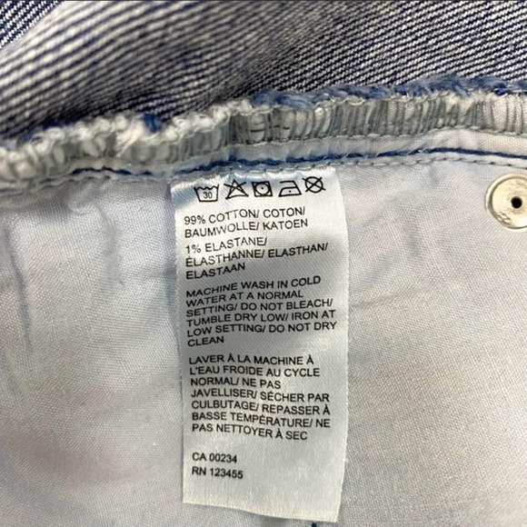 Lord & Taylor Desing Lab High waisted Frayed hem Denim Jean Shorts Beach Size 26 - Picture 8 of 9